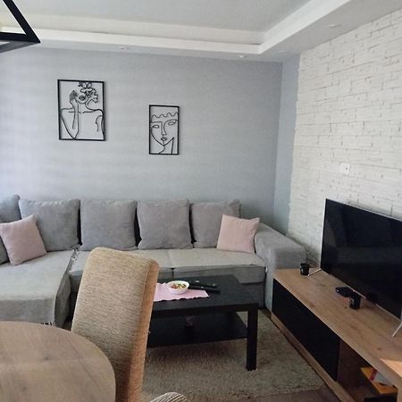 Sunshine Apartment Крагуевац Экстерьер фото