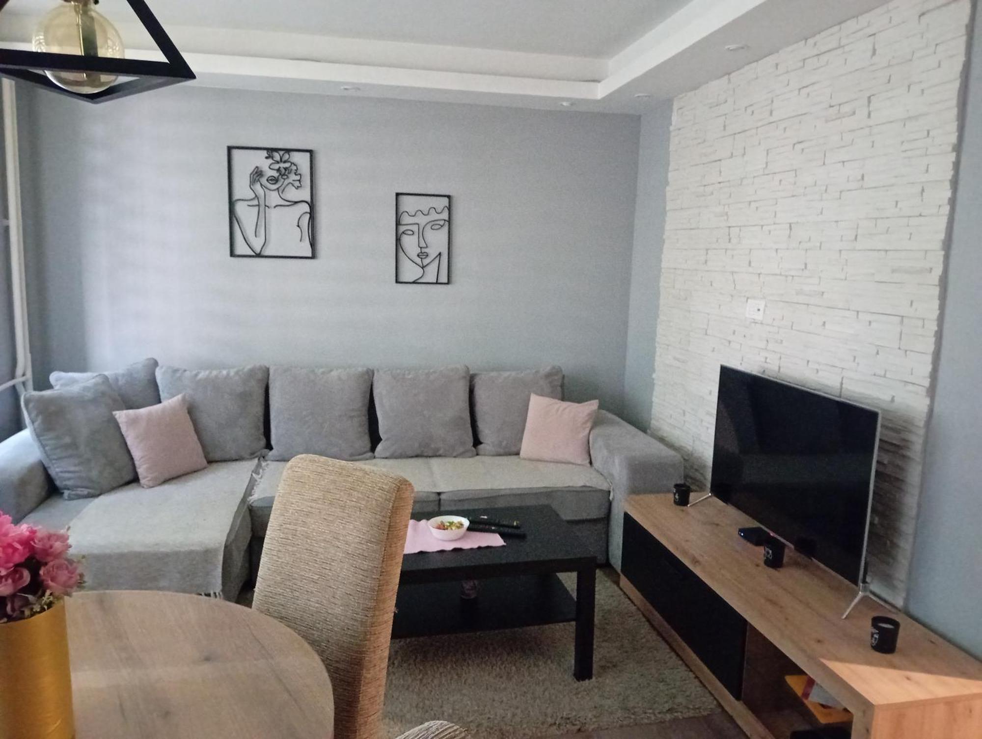 Sunshine Apartment Крагуевац Экстерьер фото
